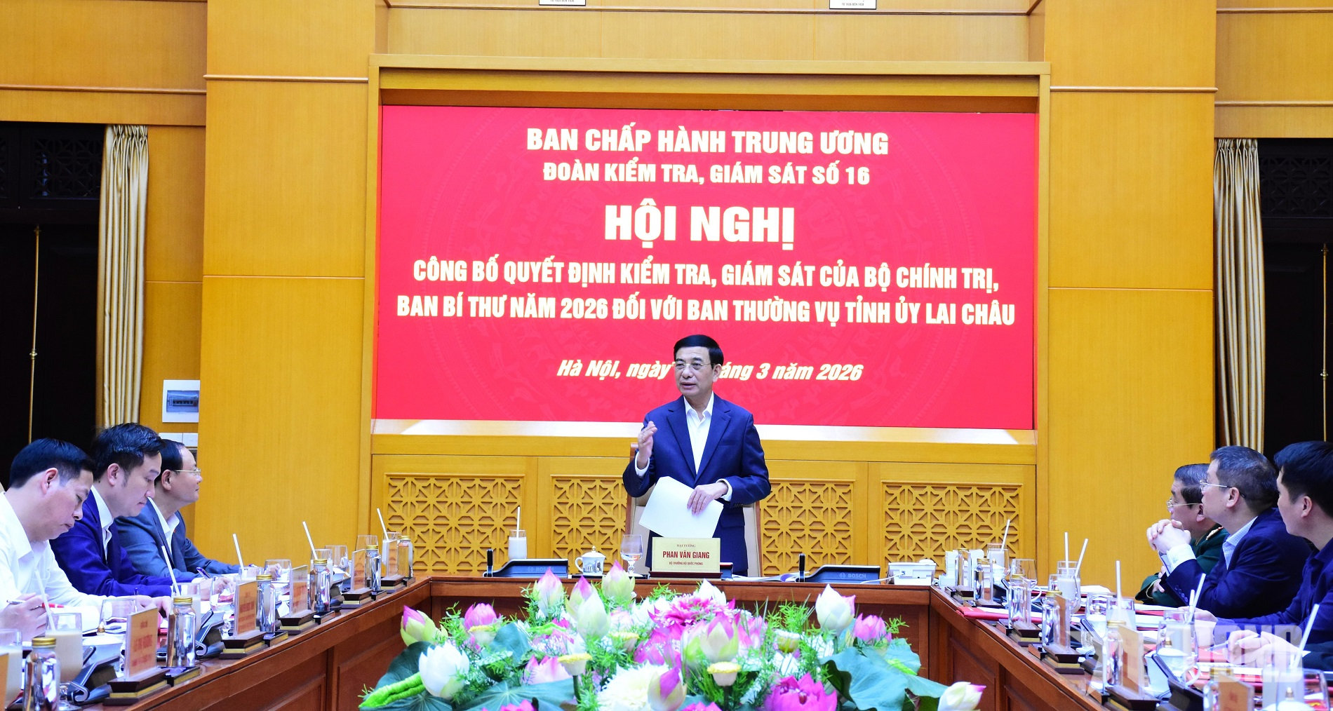 Đại tướng Phan Văn Giang chủ trì Hội nghị công bố quyết định kiểm tra, giám sát năm 2026 đối với Ban Thường vụ Tỉnh ủy Lai Châu