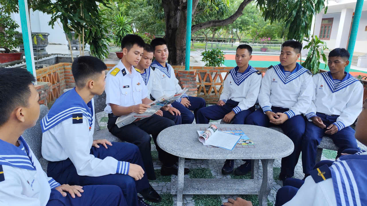 Giữ vững trận địa tư tưởng nơi đảo tiền tiêu