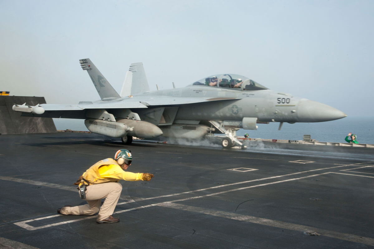 Nhận diện vũ khí: EA-18G Growler - “Lá chắn điện tử