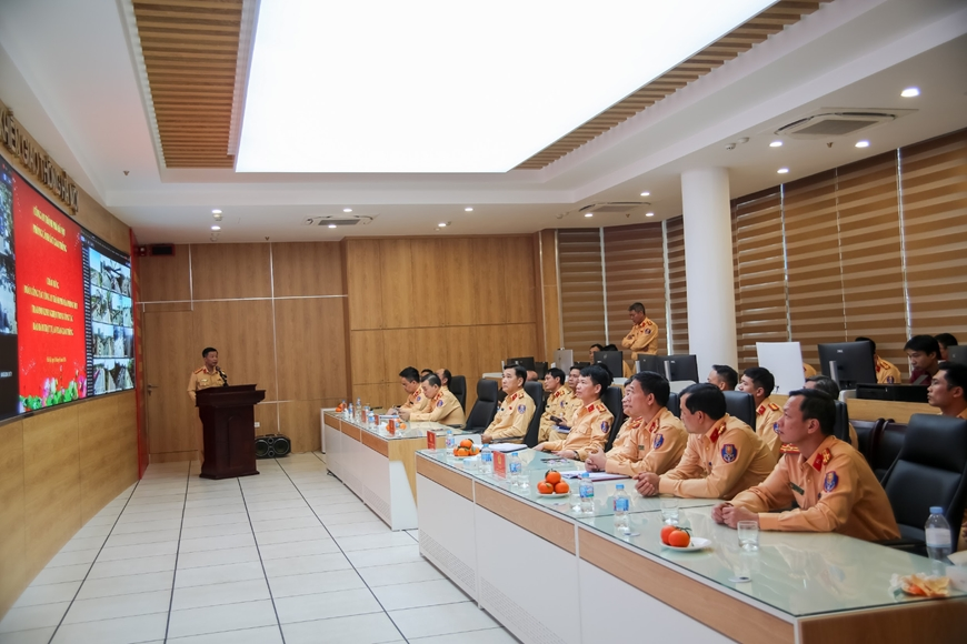 Cảnh sát giao thông Hà Nội trao đổi kinh nghiệm với Cảnh sát giao thông TP Hải Phòng