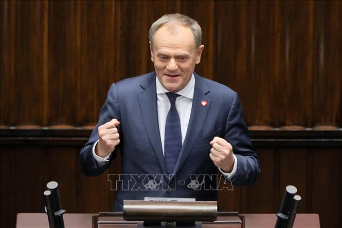 Thủ tướng Ba Lan Donald Tusk tái đắc cử lãnh đạo đảng cầm quyền