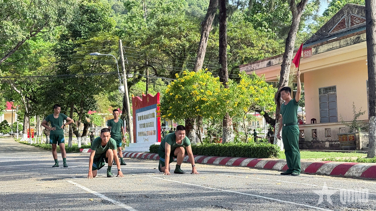 Trung đoàn 20 (Sư đoàn 330, Quân khu 9): Kiểm tra chỉ số thể lực ban đầu cho chiến sĩ mới 