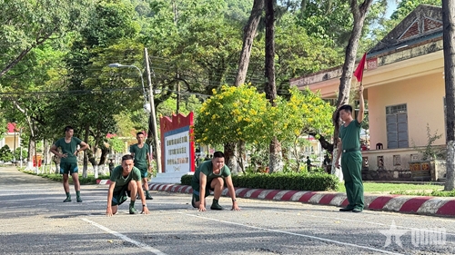 Trung đoàn 20 (Sư đoàn 330, Quân khu 9): Kiểm tra chỉ số thể lực ban đầu cho chiến sĩ mới