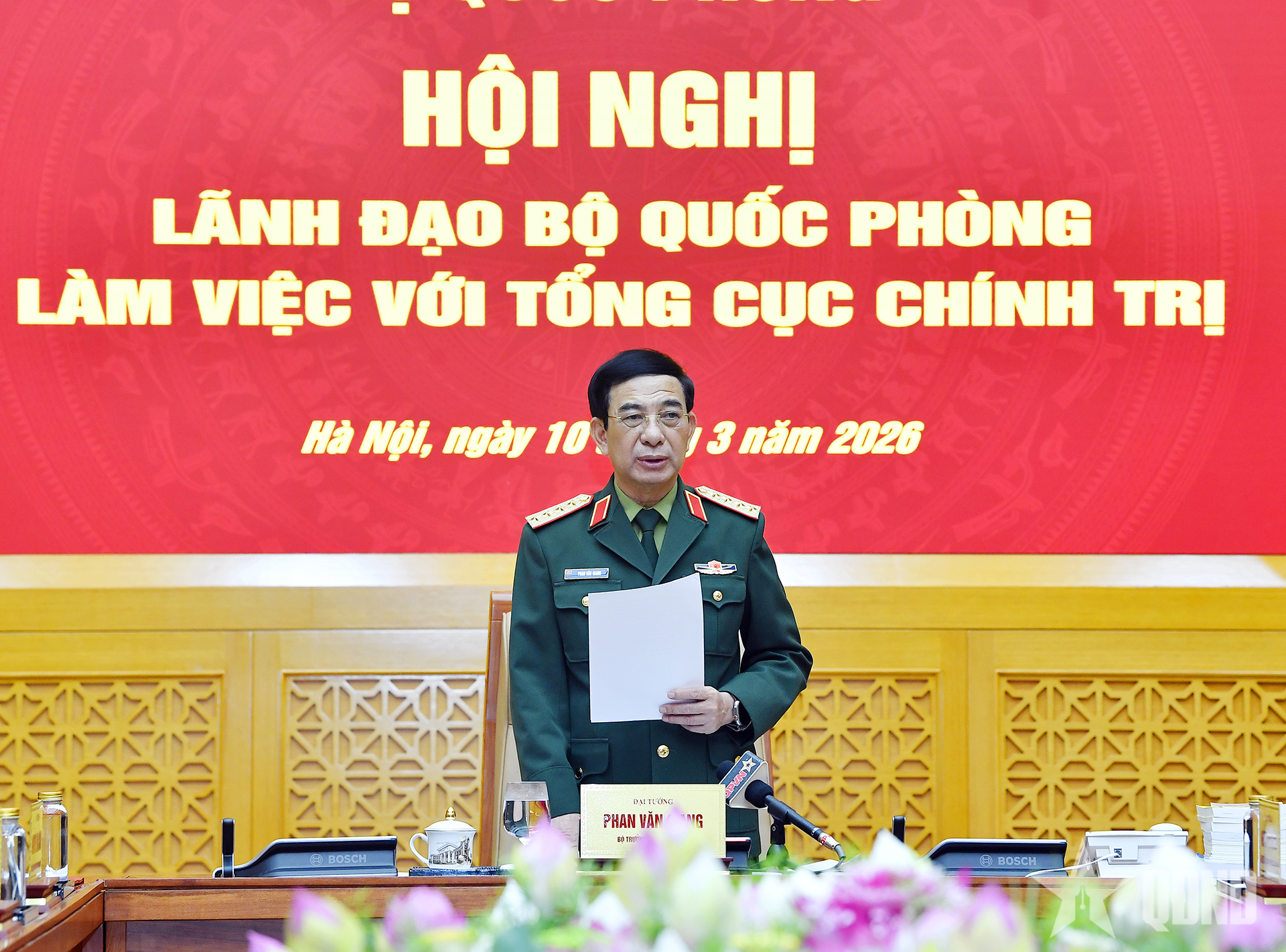 Lãnh đạo Bộ Quốc phòng làm việc với Tổng cục Chính trị