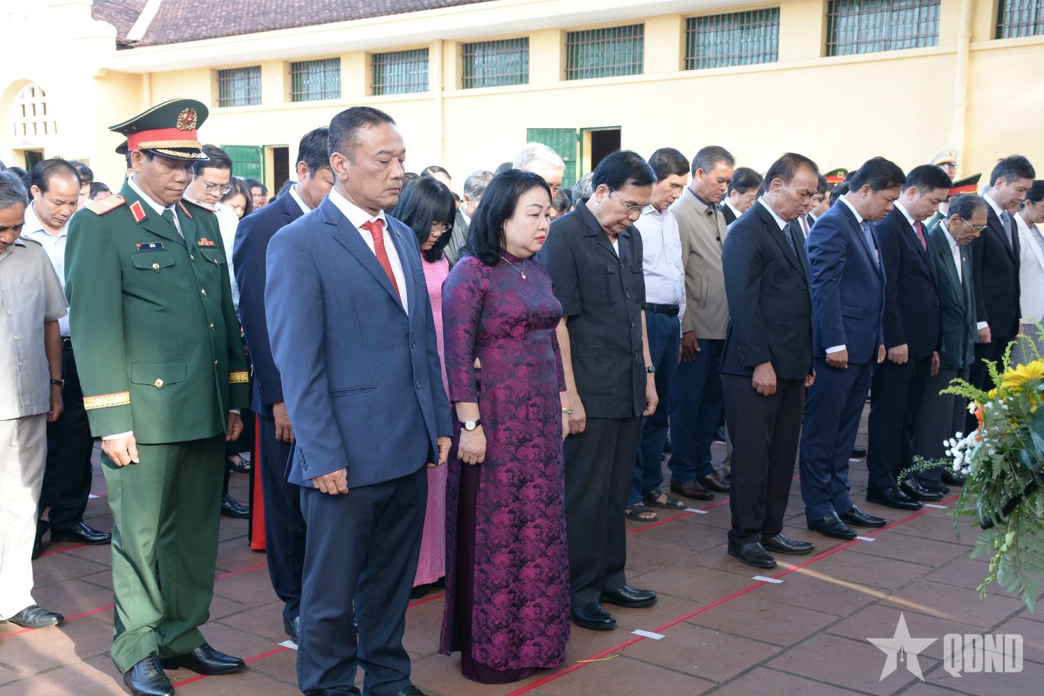 Lãnh đạo tỉnh Đắk Lắk dâng hương tại Di tích lịch sử quốc gia đặc biệt Nhà đày Buôn Ma Thuột