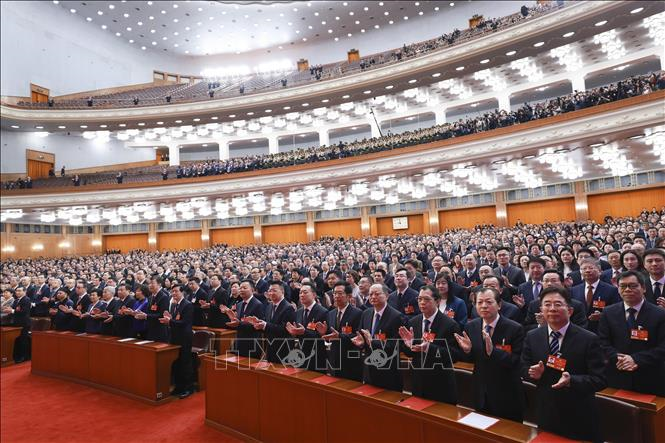 Chính hiệp toàn quốc Trung Quốc khóa XIV thông qua nhiều nghị quyết tại phiên bế mạc
