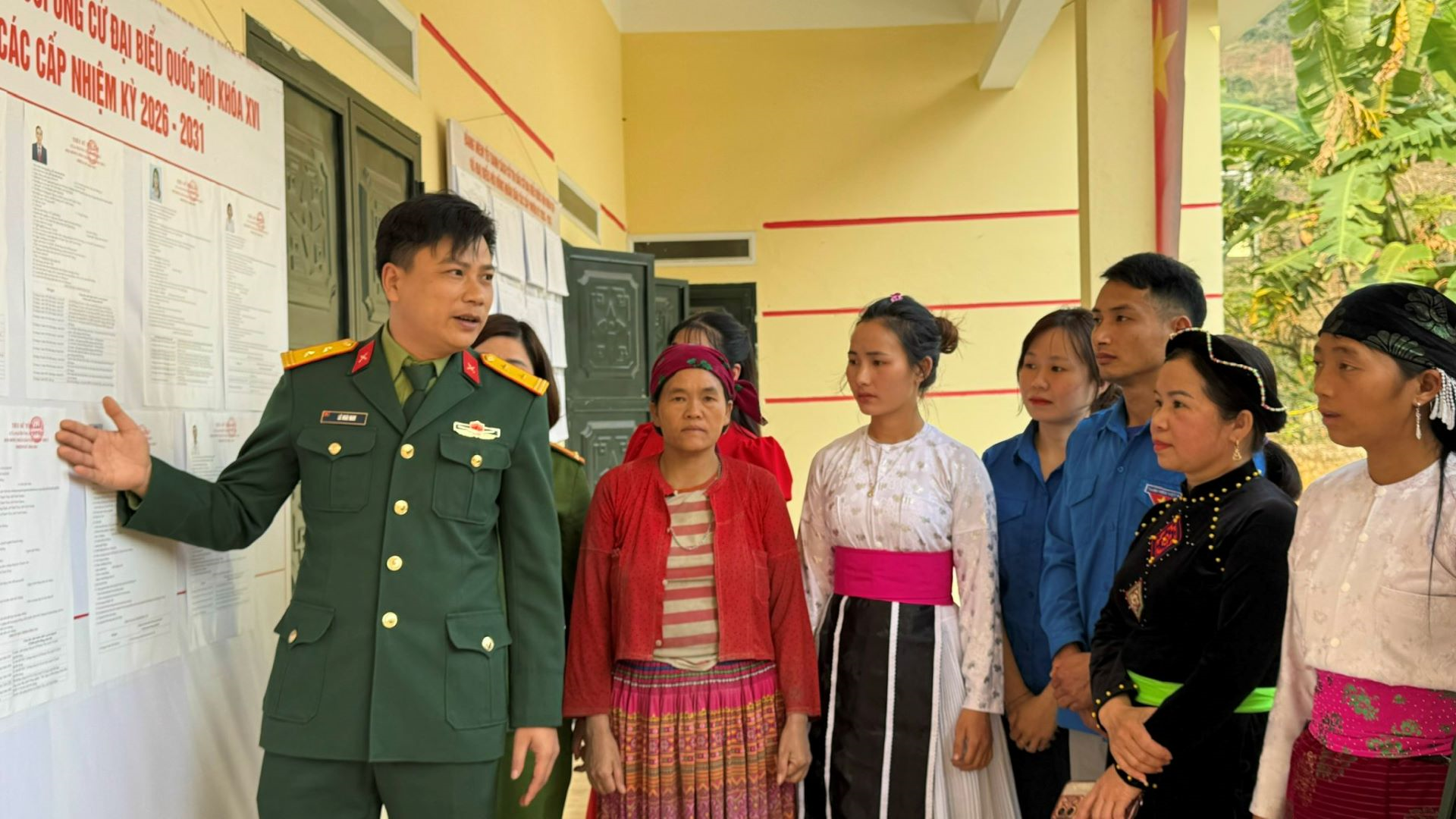 Đoàn Kinh tế-Quốc phòng 313 (Quân khu 2): Cùng đồng bào biên giới hướng về ngày bầu cử