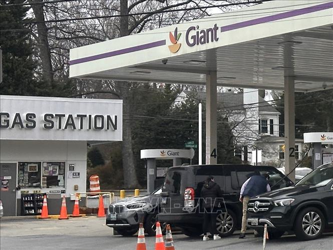 Xung đột tại Trung Đông: Cú sốc ngày càng lớn đối với kinh tế toàn cầu

