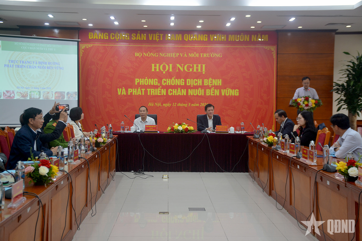 Phòng, chống dịch bệnh tốt để việc phát triển chăn nuôi