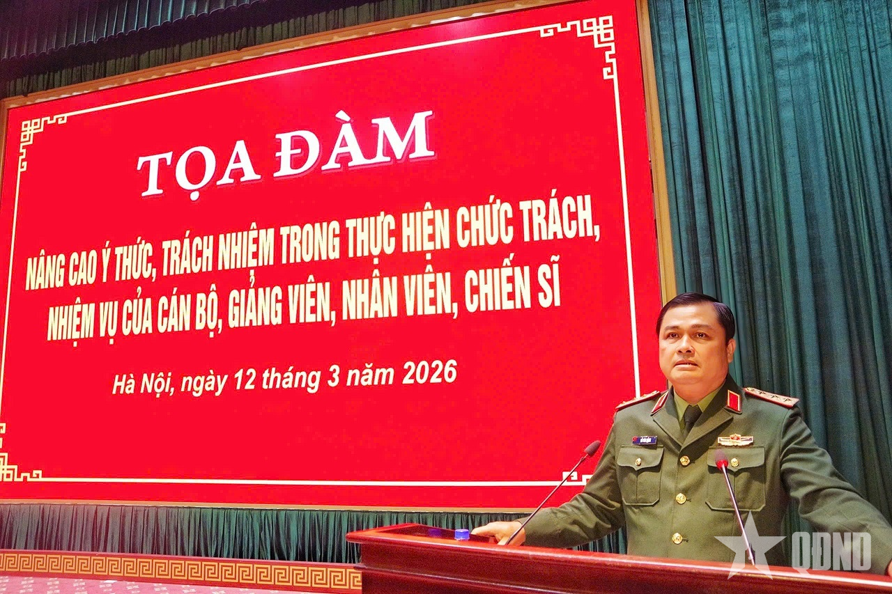 Đề xuất giải pháp nâng cao chất lượng thực hiện nhiệm vụ chính trị của Học viện Quốc phòng