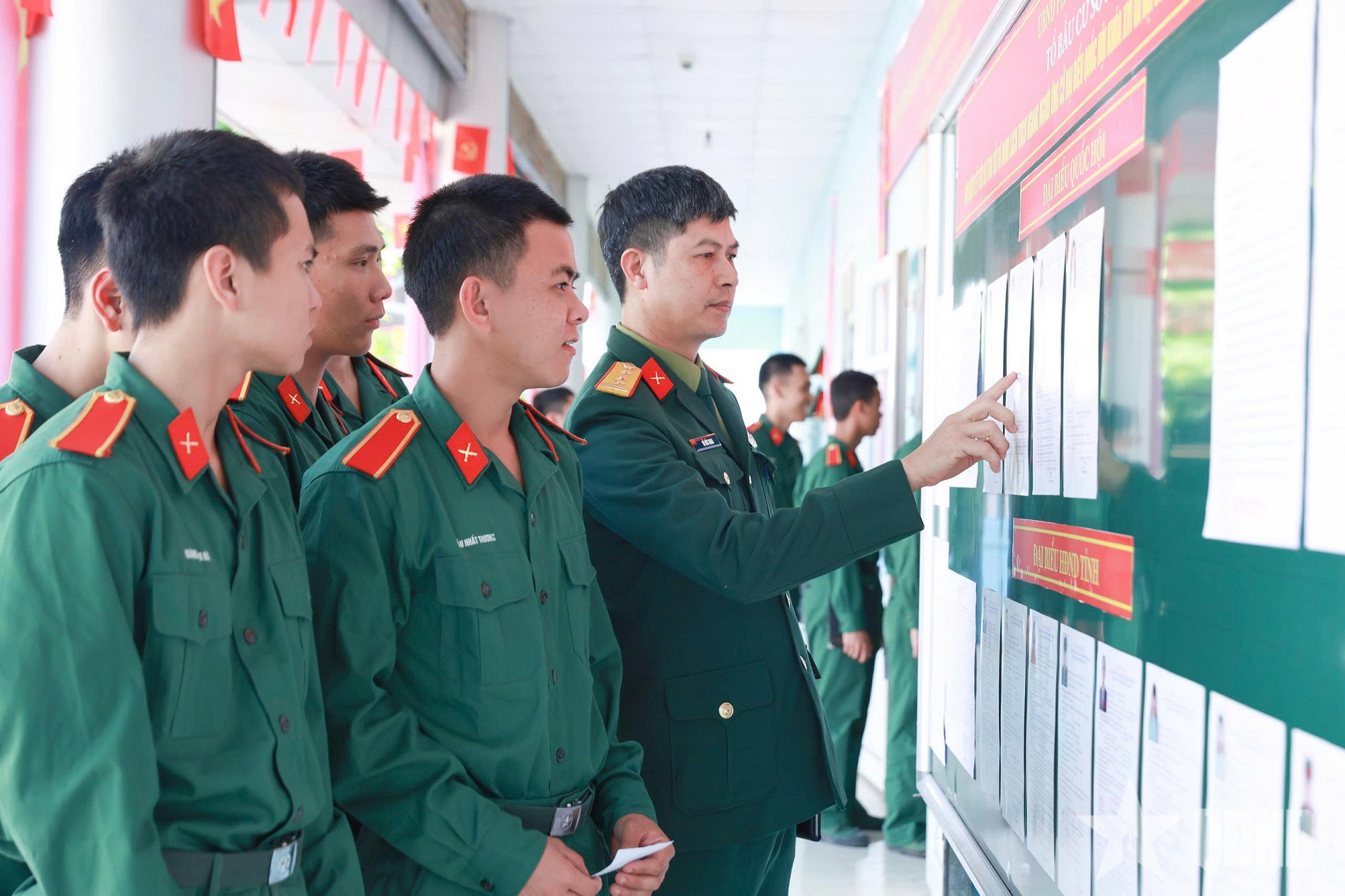 Trường Sĩ quan Chính trị chuẩn bị chu đáo để bầu cử thành công