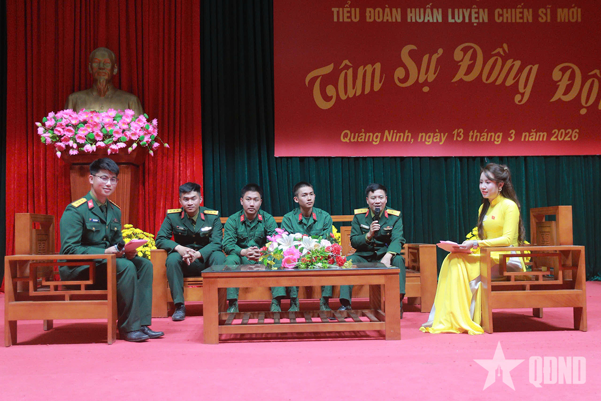 “Tâm sự đồng đội” điểm tựa tinh thần cho chiến sĩ mới Trung đoàn 244

