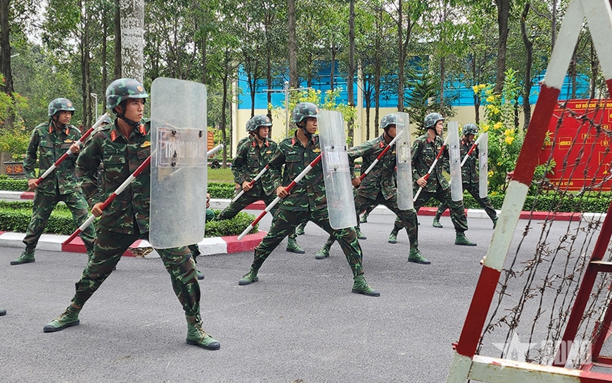 Quân đoàn 34: Duy trì nghiêm sẵn sàng chiến đấu và bảo vệ an toàn cho cuộc bầu cử 
