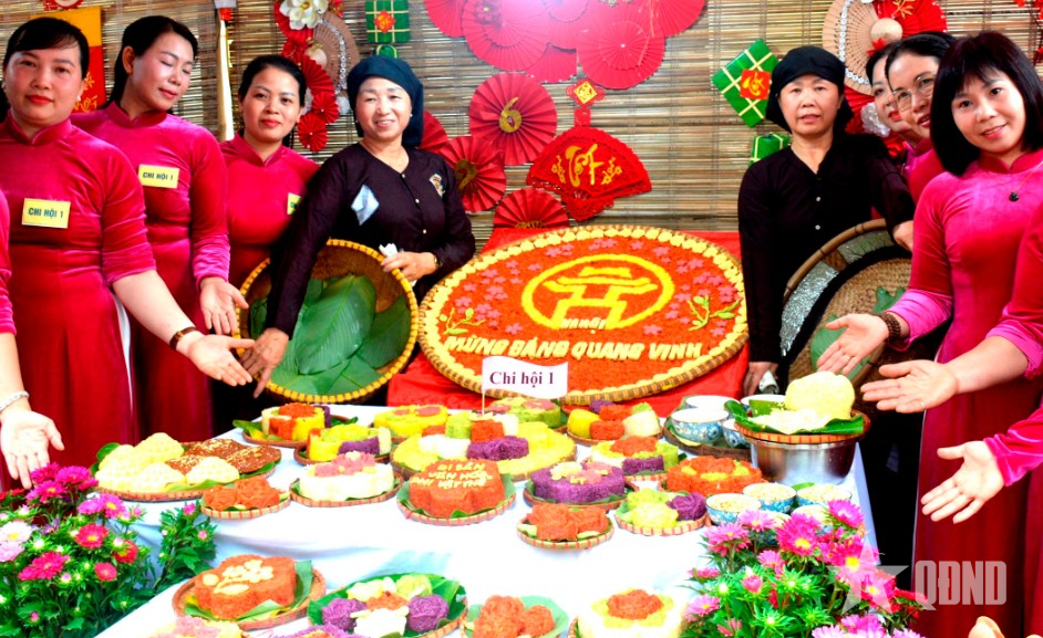 Hương xôi thức phố 