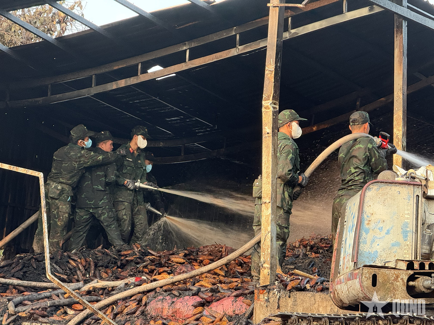 An Giang: Gần 200 người và hơn 6 giờ nỗ lực chữa cháy