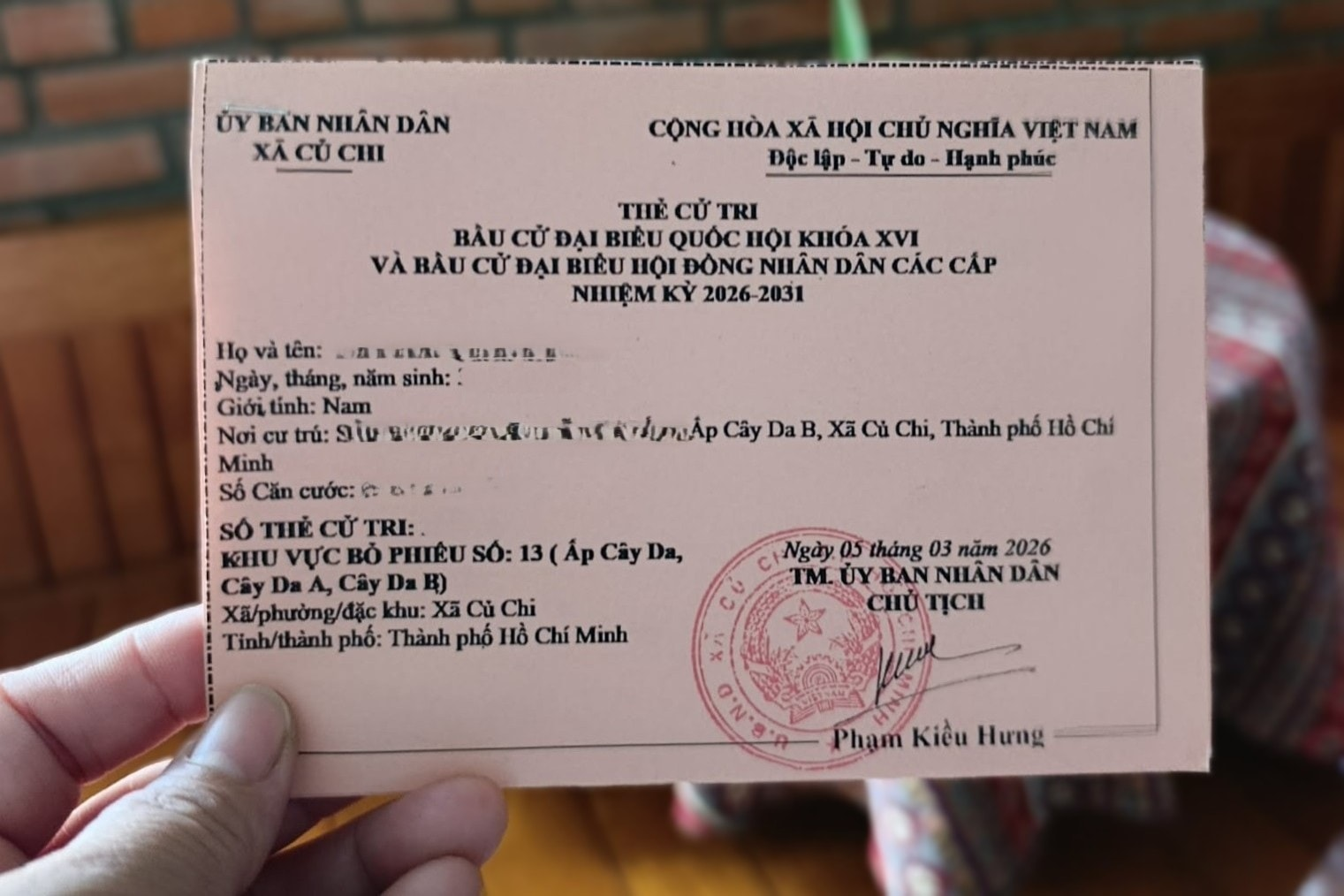 Cảnh báo nguy cơ lộ thông tin cá nhân khi đăng ảnh thẻ cử tri lên mạng