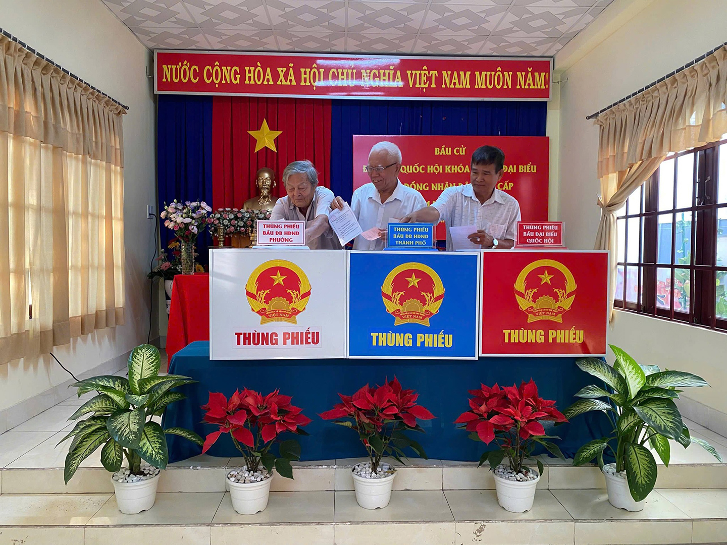 Đến 19 giờ, tỷ lệ cử tri đi bầu cử tại TP Hồ Chí Minh đạt 96,67%