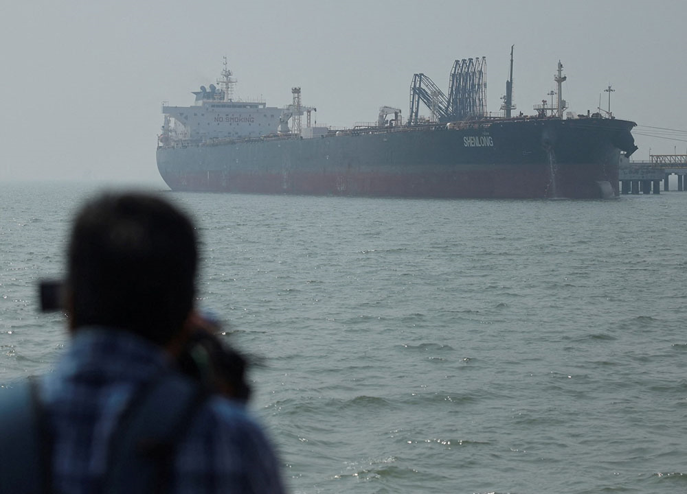 Bài toán khó của hải quân Mỹ tại eo biển Hormuz