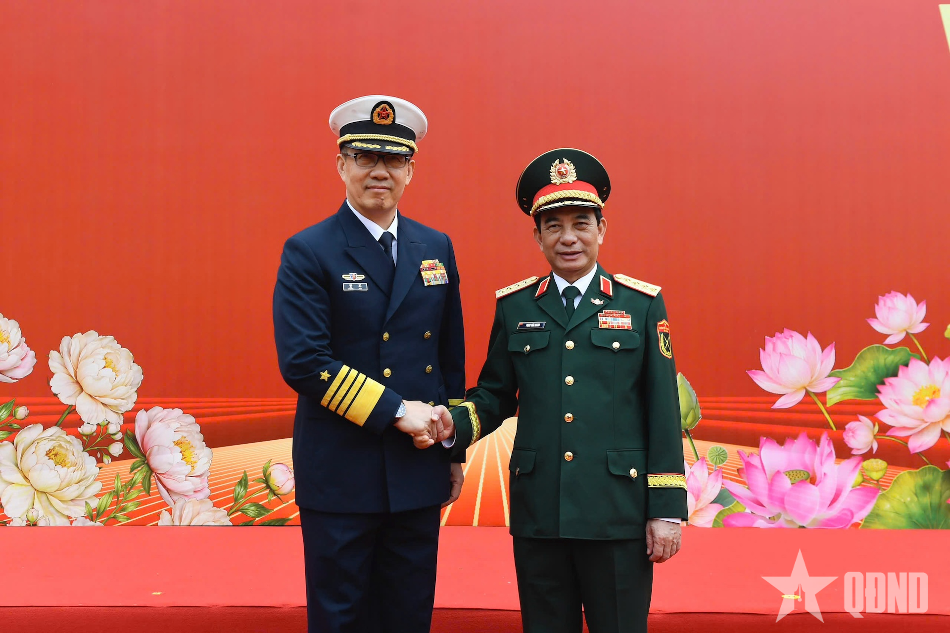 Đại tướng Phan Văn Giang chủ trì lễ đón Bộ trưởng Bộ Quốc phòng Trung Quốc Đổng Quân