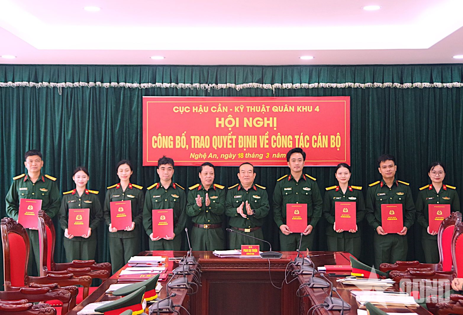 Quân khu 4 điều động 13 bác sĩ quân y về tuyến bệnh viện

