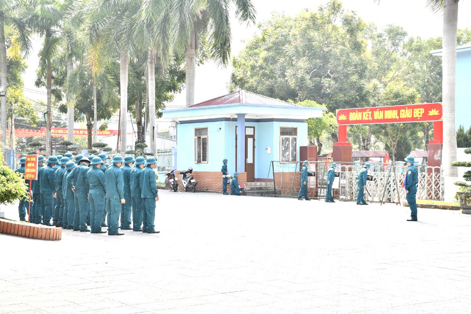 Nắm chắc yếu lĩnh, động tác kỹ thuật, chiến thuật cơ bản