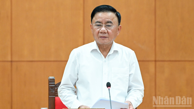 Bộ Chính trị kết luận về bảo đảm nguồn cung, giá nhiên liệu ổn định trong tình hình mới