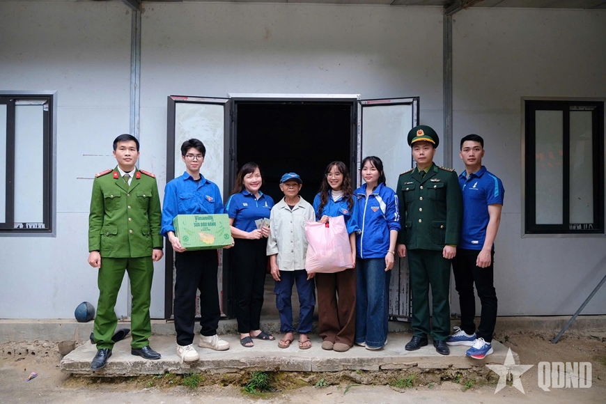 Sinh viên tình nguyện và khát khao cống hiến cho cộng đồng