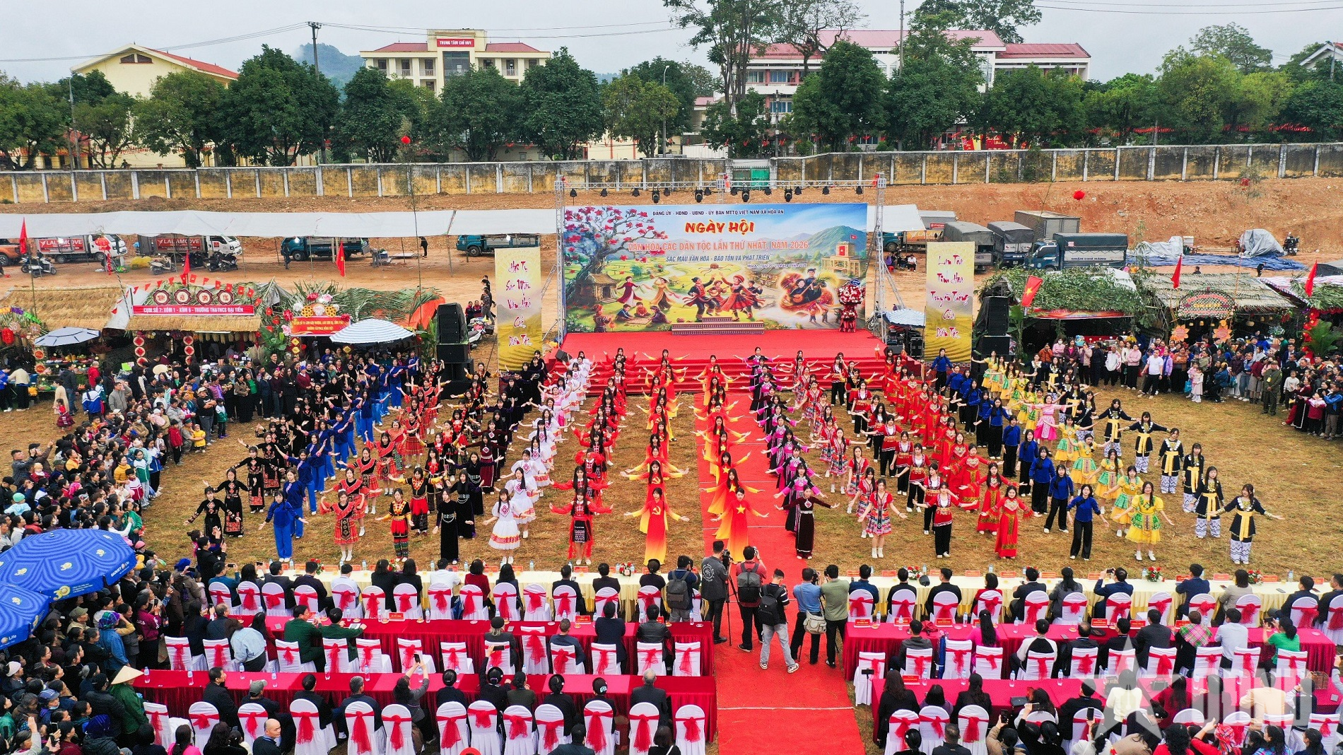 Tưng bừng Ngày hội văn hóa các dân tộc xã Hòa An lần thứ nhất