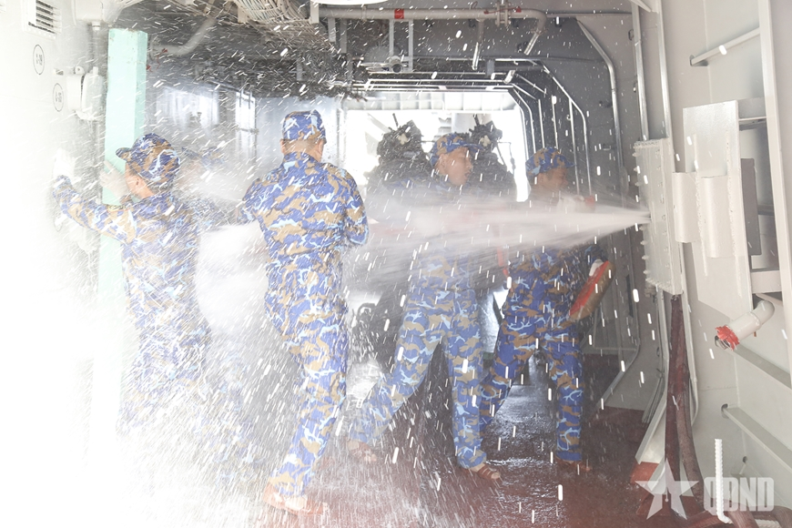 Hải quân Việt Nam - Trung Quốc hoàn thành chuyến tuần tra, huấn luyện liên hợp