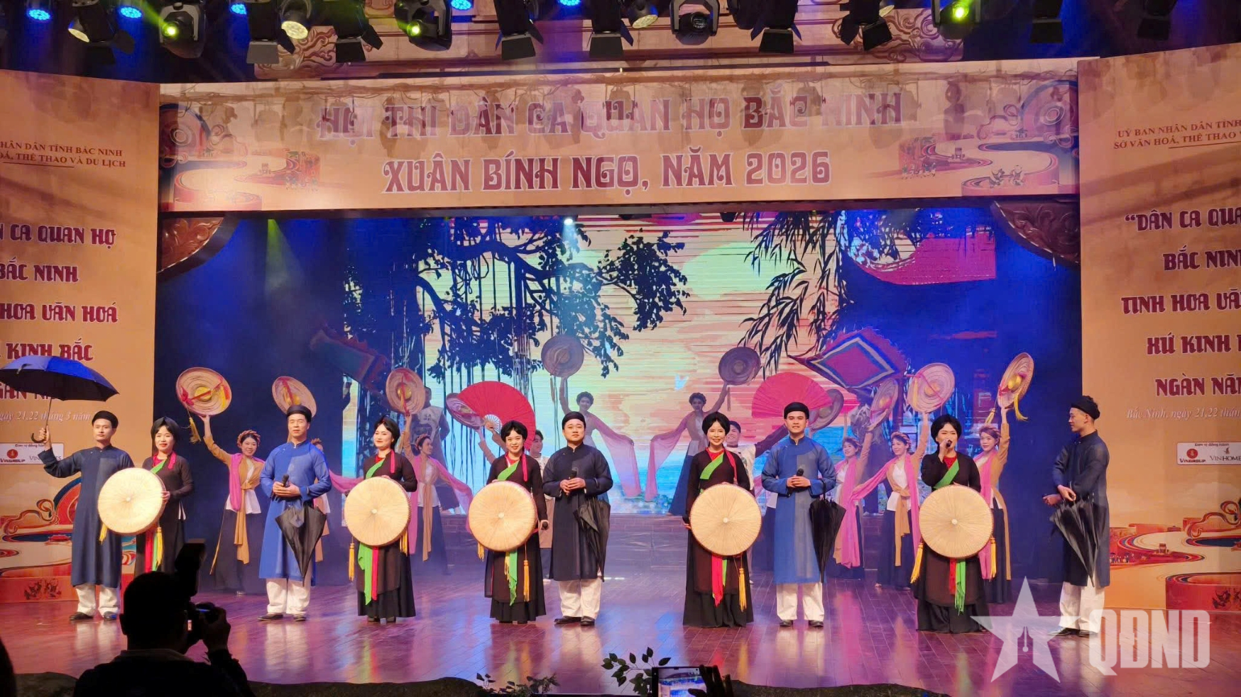 Say sưa hội thi quan họ