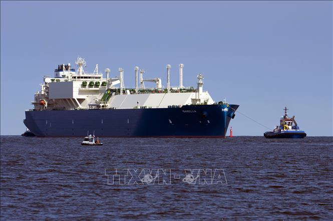 Xung đột tại Trung Đông: Các nước ráo riết đảm bảo nguồn cung năng lượng thiết yếu