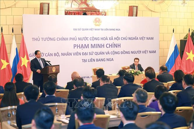 Thủ tướng Phạm Minh Chính gặp gỡ cộng đồng người Việt Nam tại Liên bang Nga