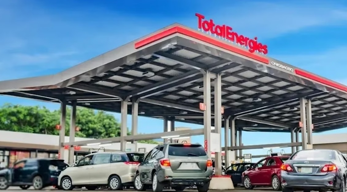 Các nước triển khai “vũ khí” của nền kinh tế thời chiến như thế nào?