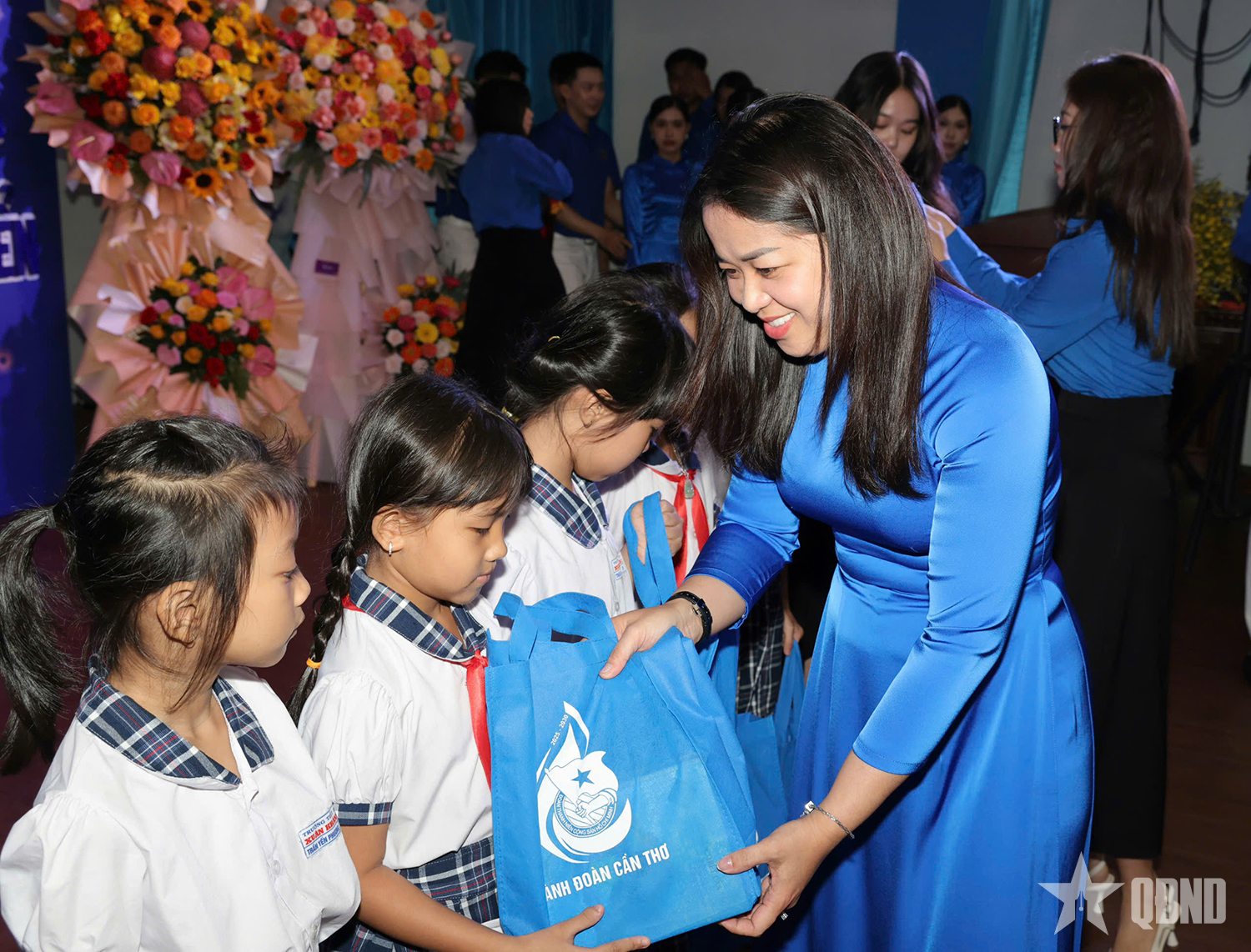 Cần Thơ: Nối mạch truyền thống, tiếp lửa cán bộ Đoàn qua các thế hệ