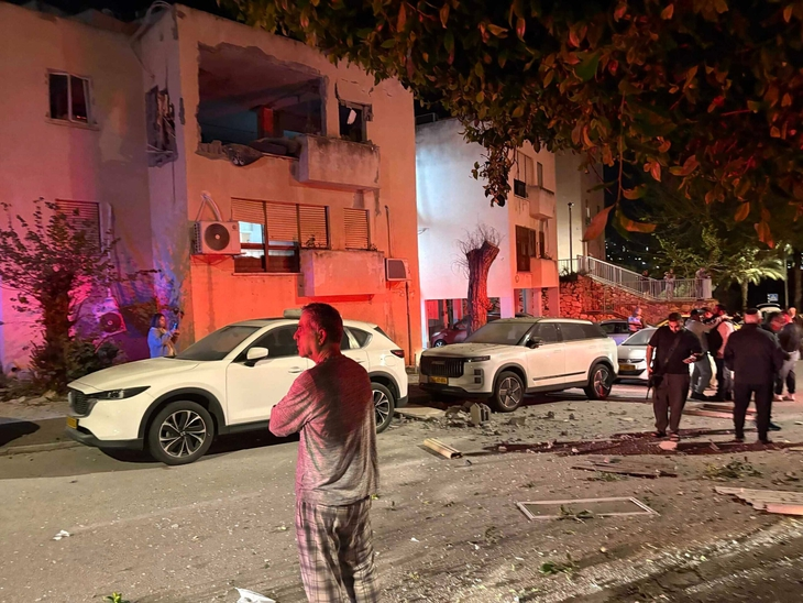 Xung đột tại Trung Đông: Chiến sự leo thang bất chấp tín hiệu đàm phán giữa Mỹ và Iran

