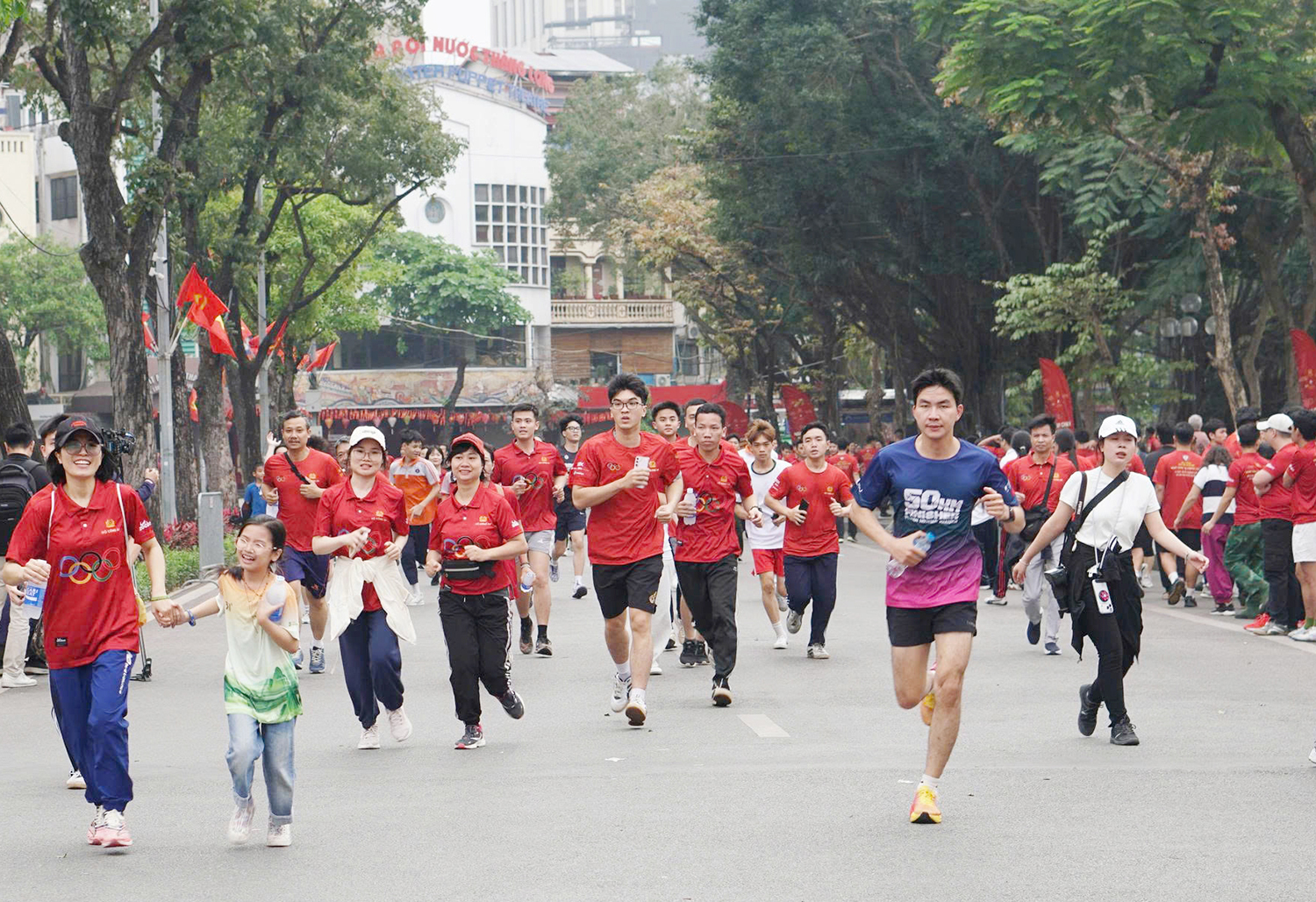 Góp phần xây dựng 