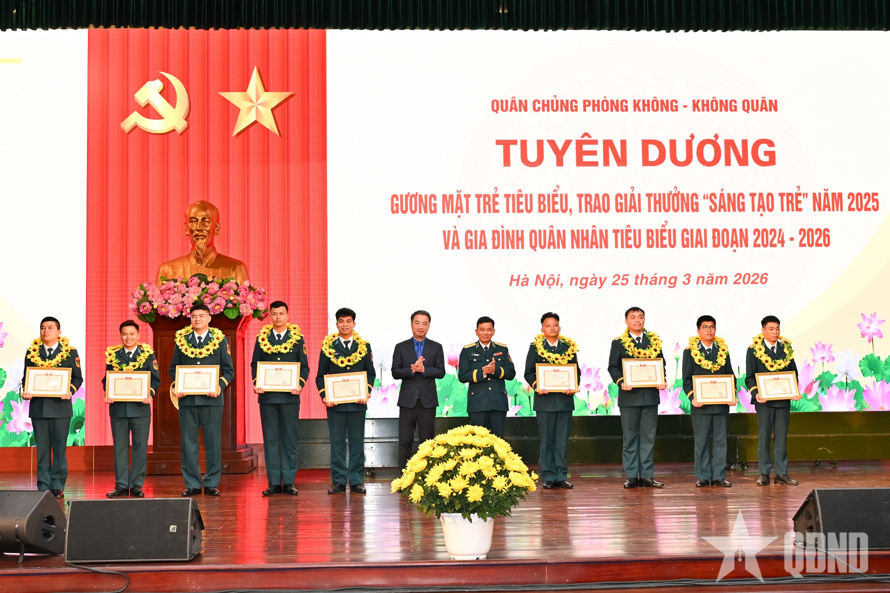 Lan tỏa gương sáng tuổi trẻ Quân chủng Phòng không - Không quân