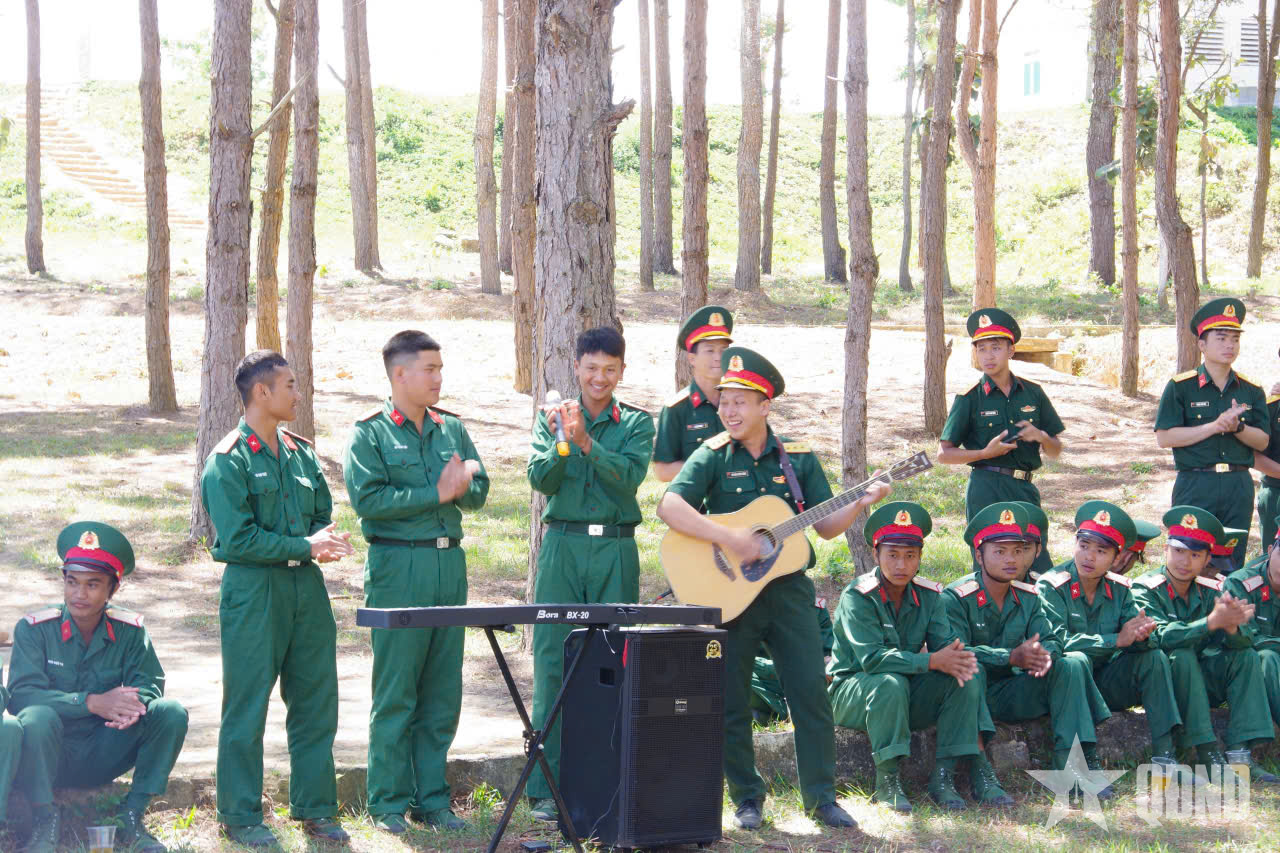 Tuổi trẻ LLVT tỉnh Lâm Đồng: Sôi nổi hoạt động kỷ niệm 95 năm Ngày thành lập Đoàn

