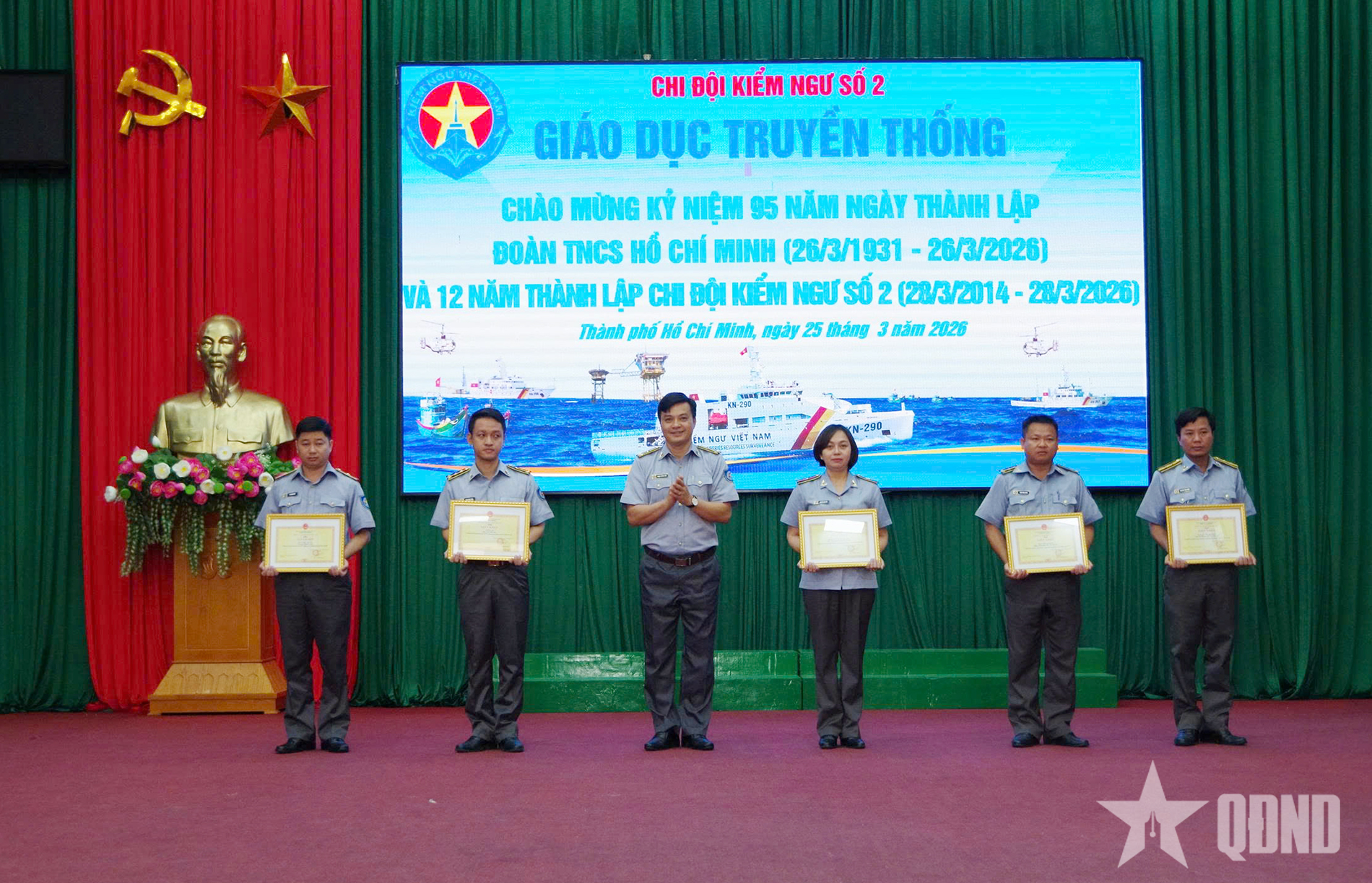 Chi đội Kiểm ngư số 2 giáo dục truyền thống, gắn kết tình quân dân