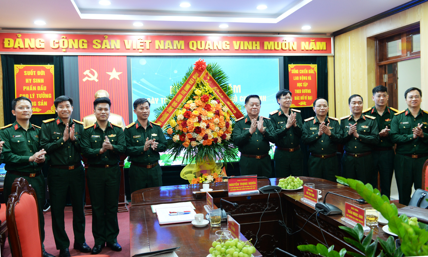 Đại tướng Nguyễn Trọng Nghĩa thăm, làm việc với Ban Thanh niên Quân đội và Cục Chính sách - Xã hội