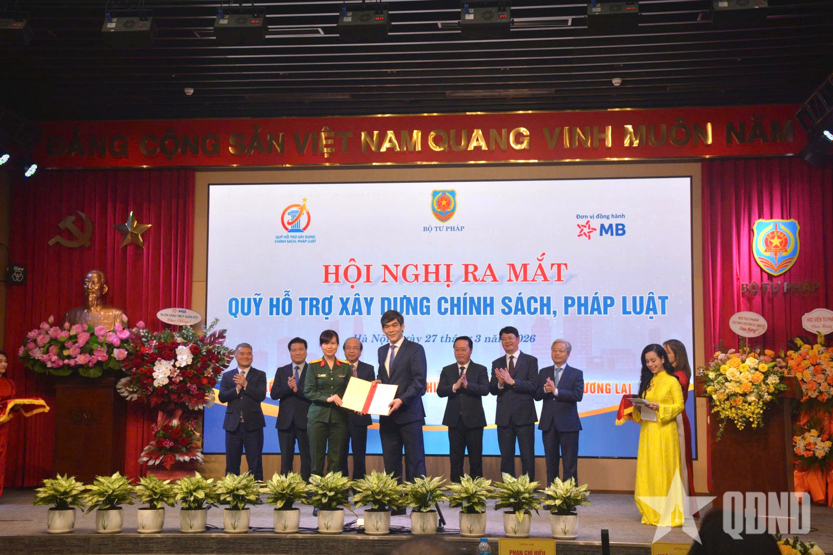 Bộ Tư pháp ra mắt Quỹ Hỗ trợ xây dựng chính sách, pháp luật