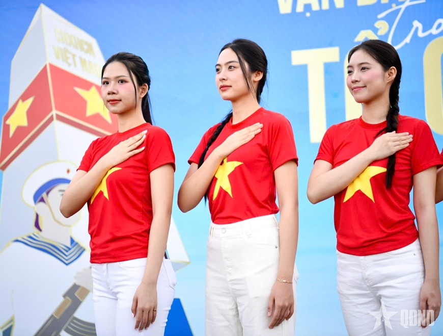 Nha Trang: Hơn 12.000 vận động viên dự Giải vô địch marathon - Báo Tiền Phong