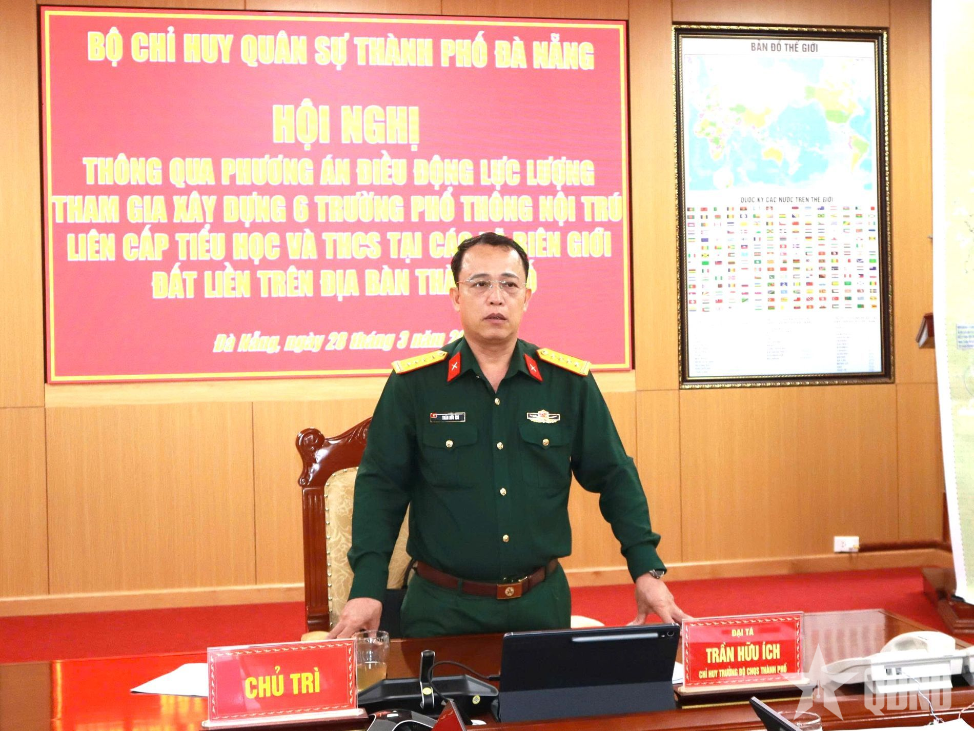 Bộ CHQS TP Đà Nẵng điều động lực lượng tham gia xây dựng 6 trường phổ thông nội trú tại các xã biên giới