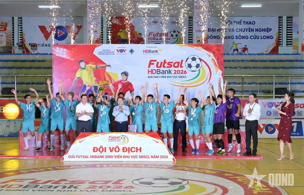 Đại học Nam Cần Thơ vô địch Giải Futsal HDBank sinh viên khu vực Đồng bằng sông Cửu Long