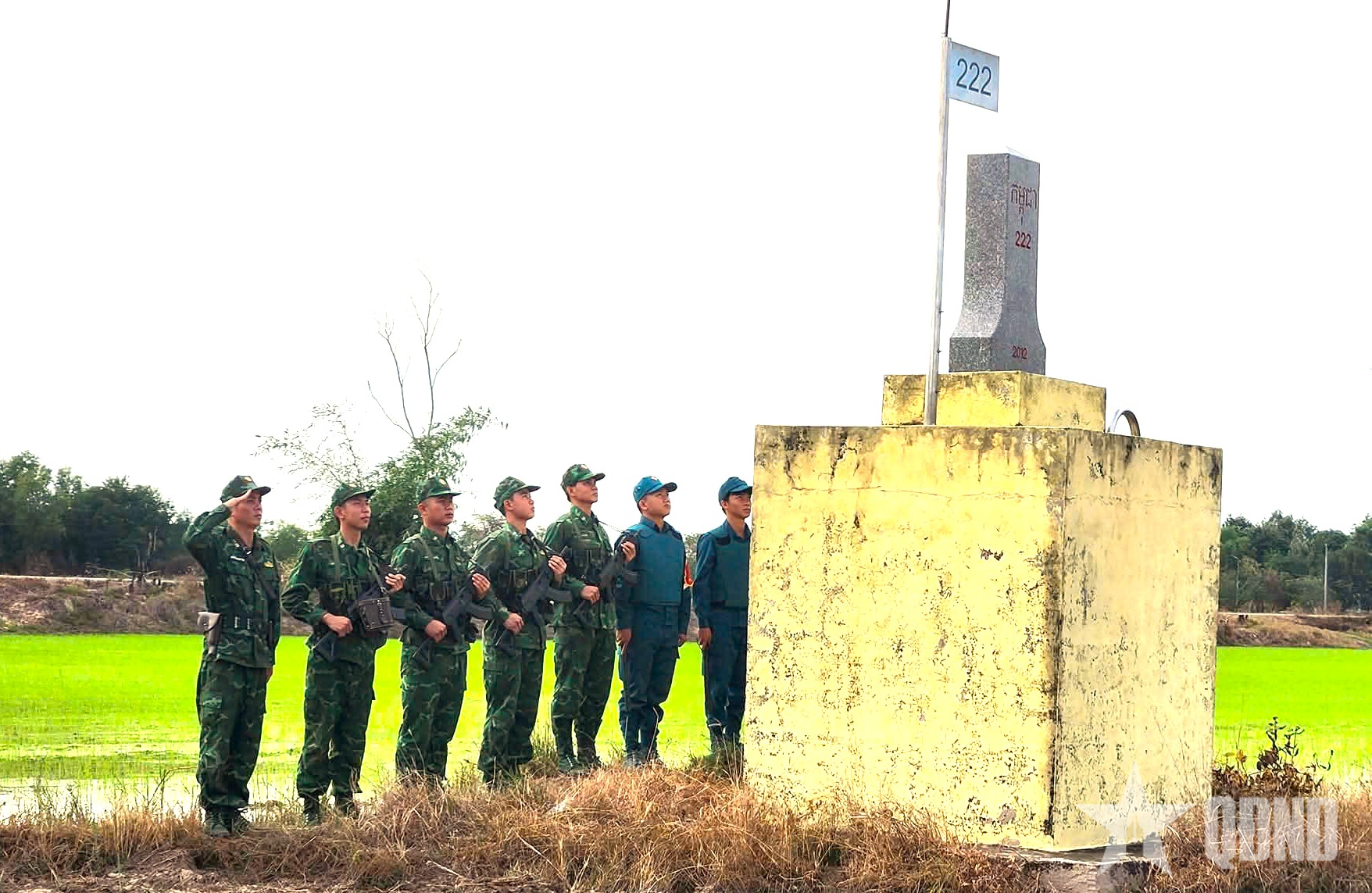 Bộ đội Biên phòng giữ bình yên, hạnh phúc cho nhân dân