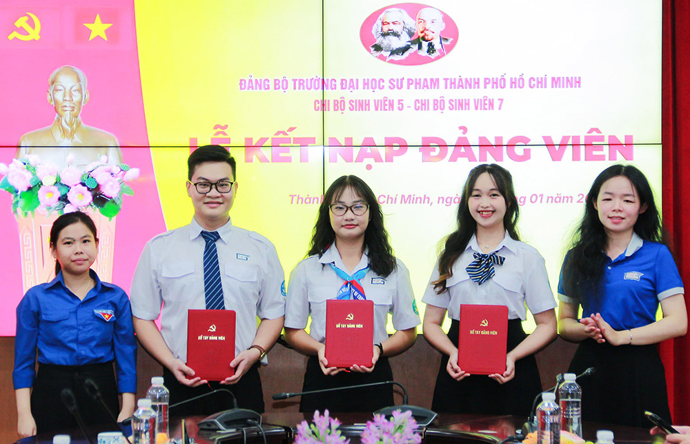 Chủ động tạo nguồn kết nạp Đảng trong sinh viên