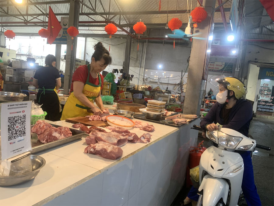 Đưa thịt lợn lên sàn - minh bạch hóa thị trường