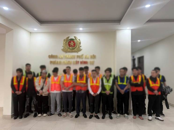 Khởi tố 26 bị can liên quan đến kinh doanh bóng cười ở 