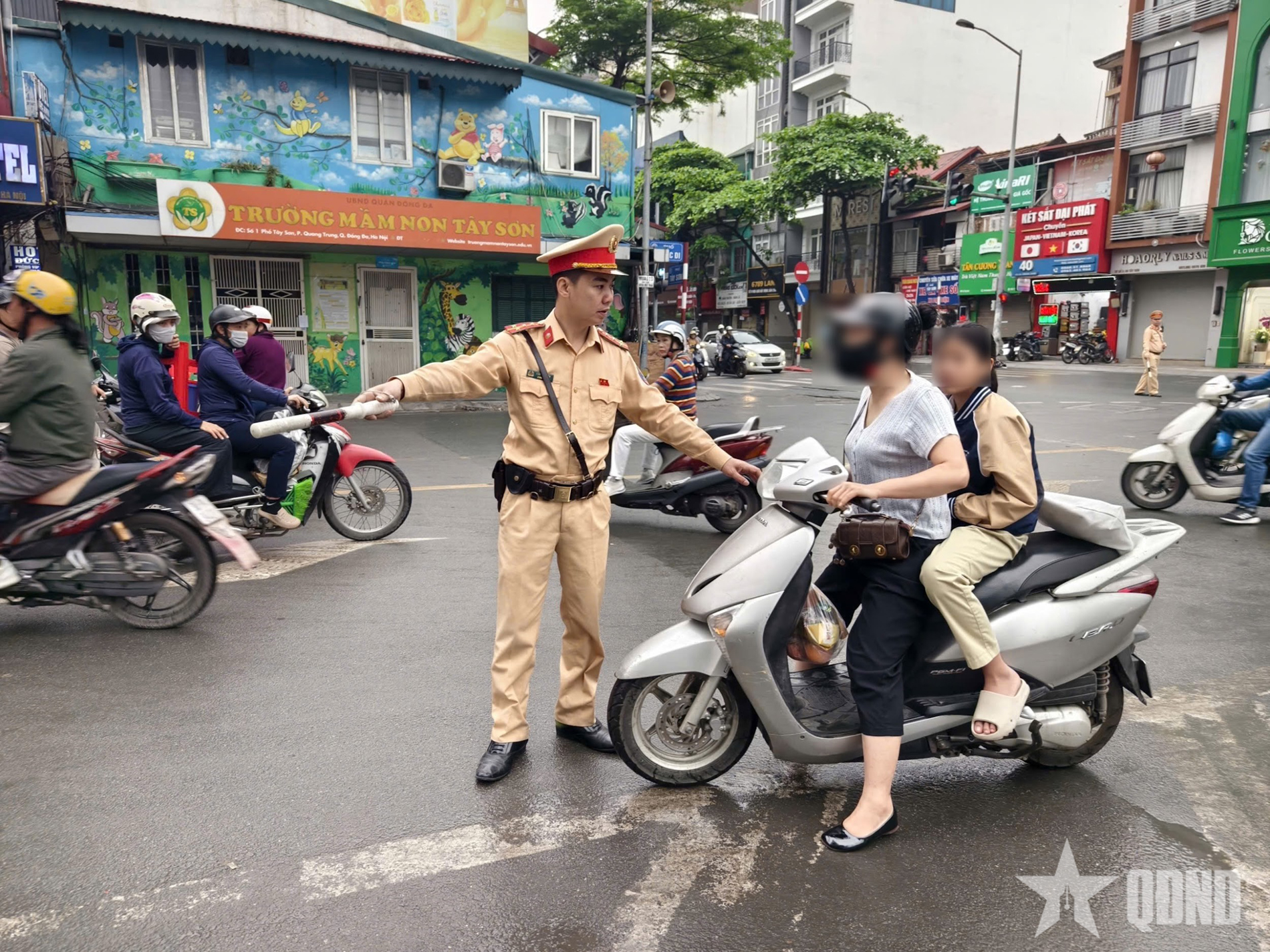 Hà Nội: Xử lý 1.136 học sinh vi phạm giao thông trong tháng 3-2026