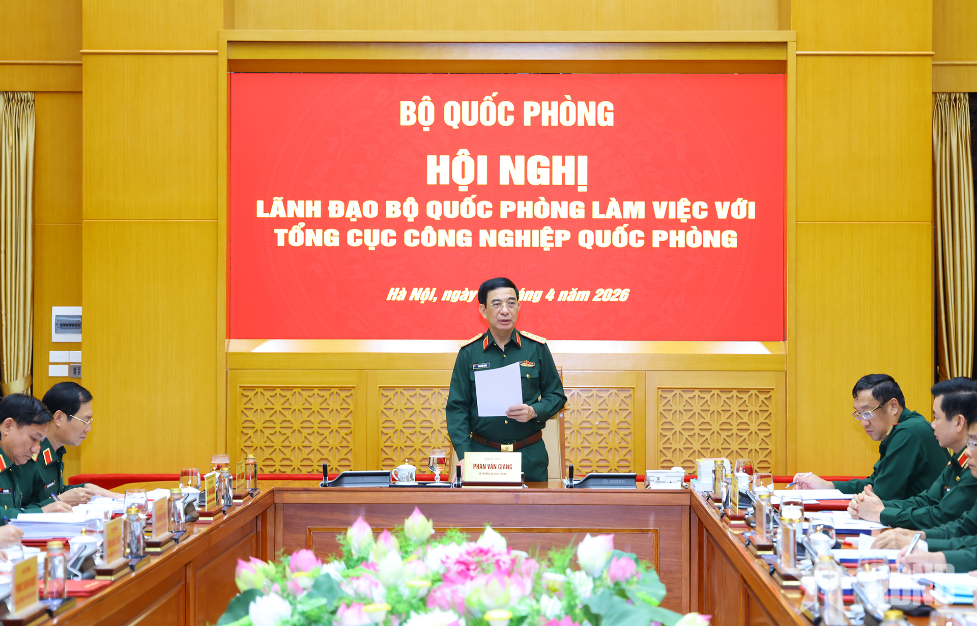 Đại tướng Phan Văn Giang: Huy động nguồn lực để nghiên cứu, sản xuất vũ khí, trang bị
